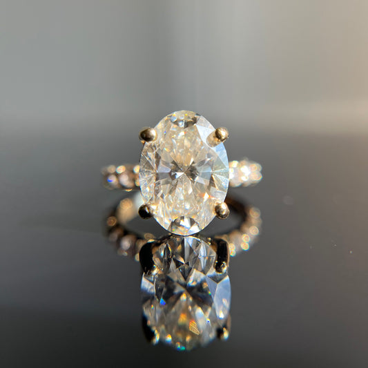 4.60 CT Lab Grown Diamond with Online Digital IGI Report