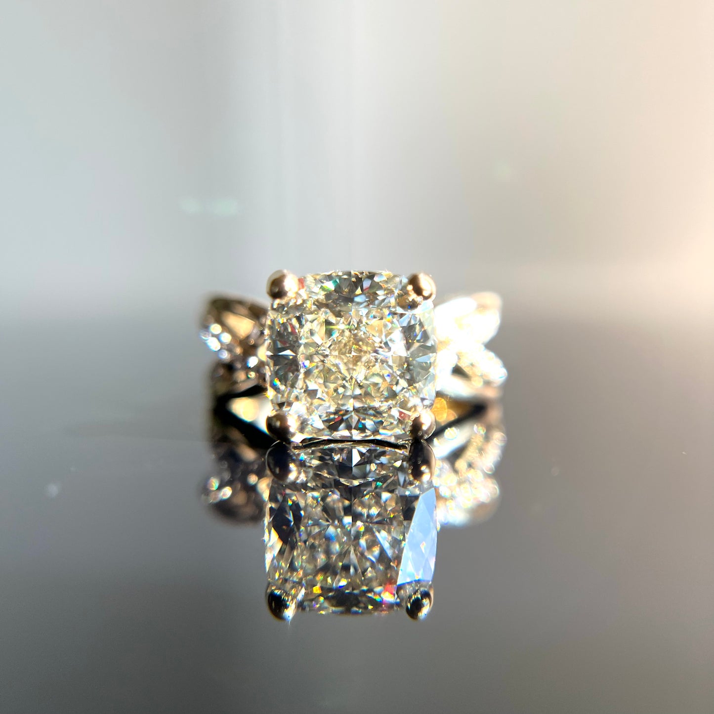 4.05 CTW Lab Grown Diamond with Online Digital IGI Report